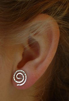 earring